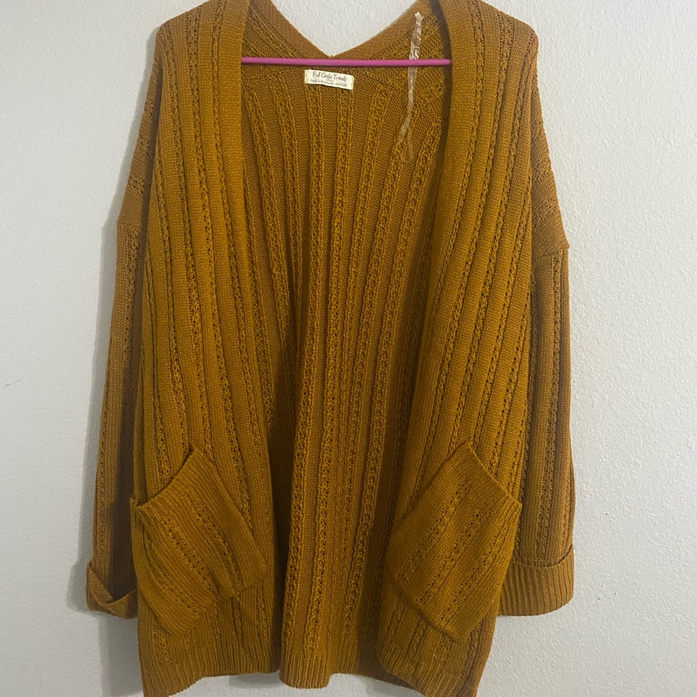 MUSTARD CARDIGAN